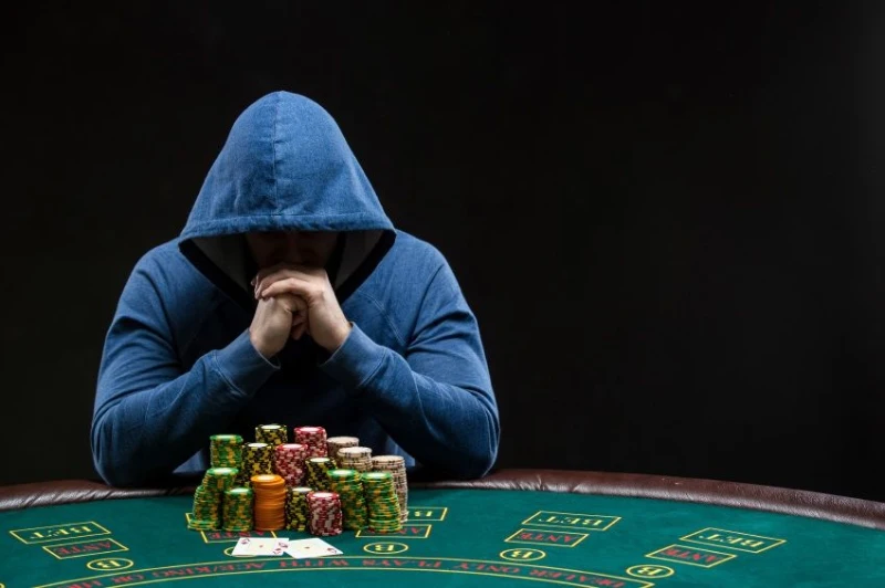 Tilt là gì trong Poker? 4 cách ngăn chặn Tilt cực hiệu quả